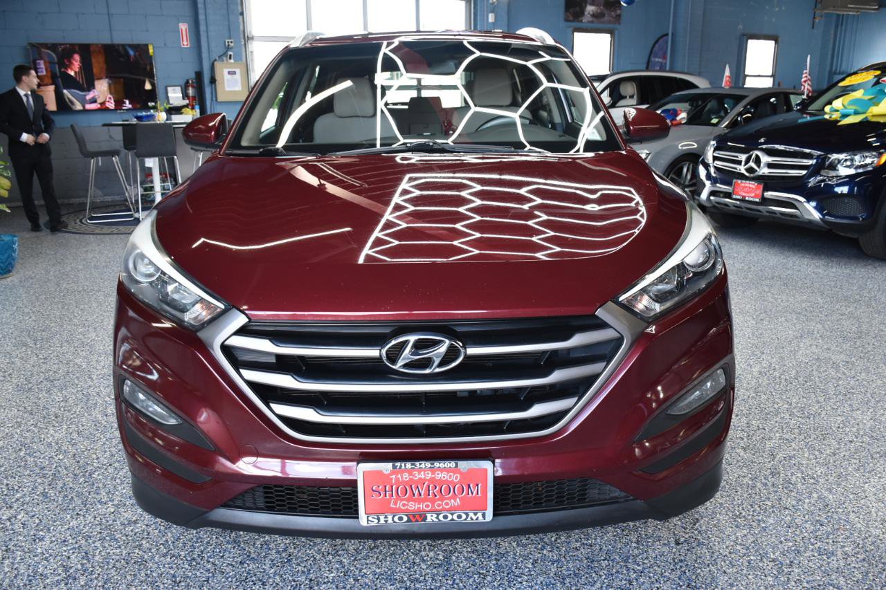 Used 2016 Hyundai Tucson SE w/ Option Group 12 image 11