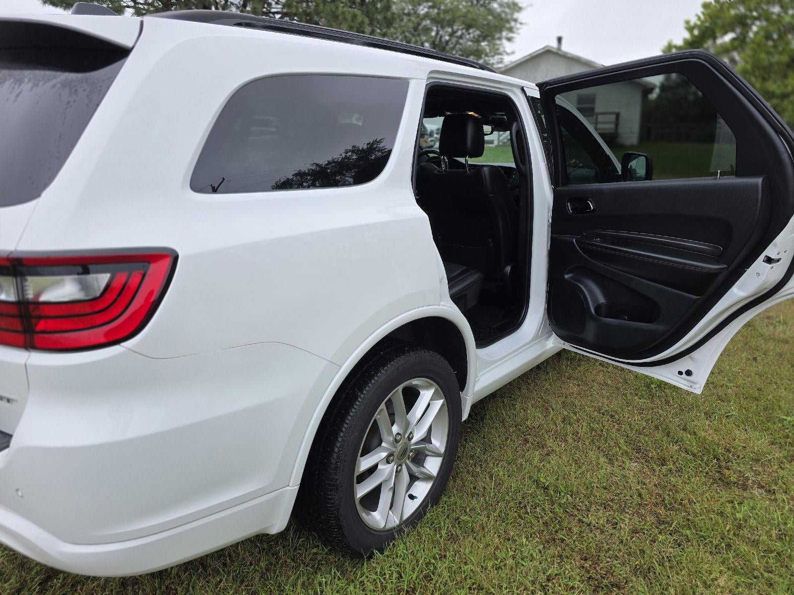 Used 2025 Dodge Durango GT AWD/4WD image 22