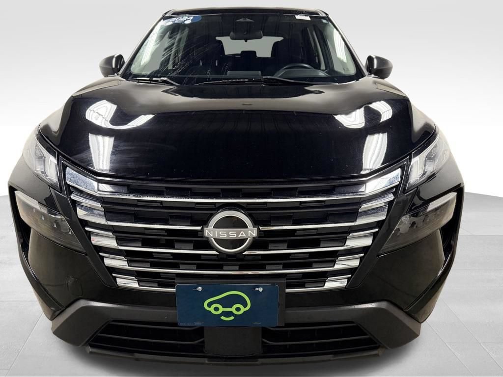 Used 2024 Nissan Rogue S AWD/4WD image 5