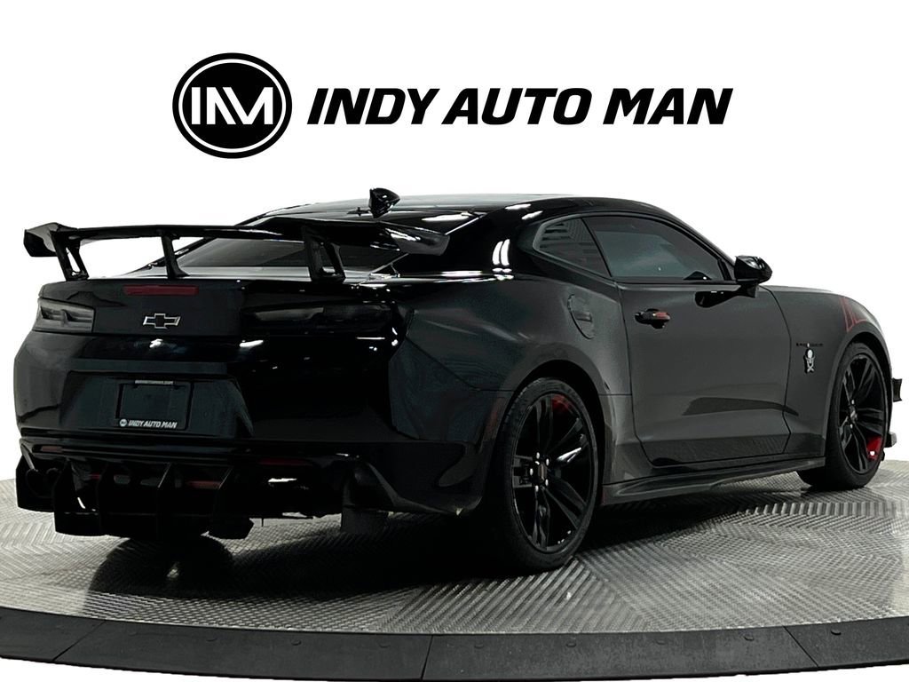 Used 2018 Chevrolet Camaro SS w/ Redline Edition RWD image 4