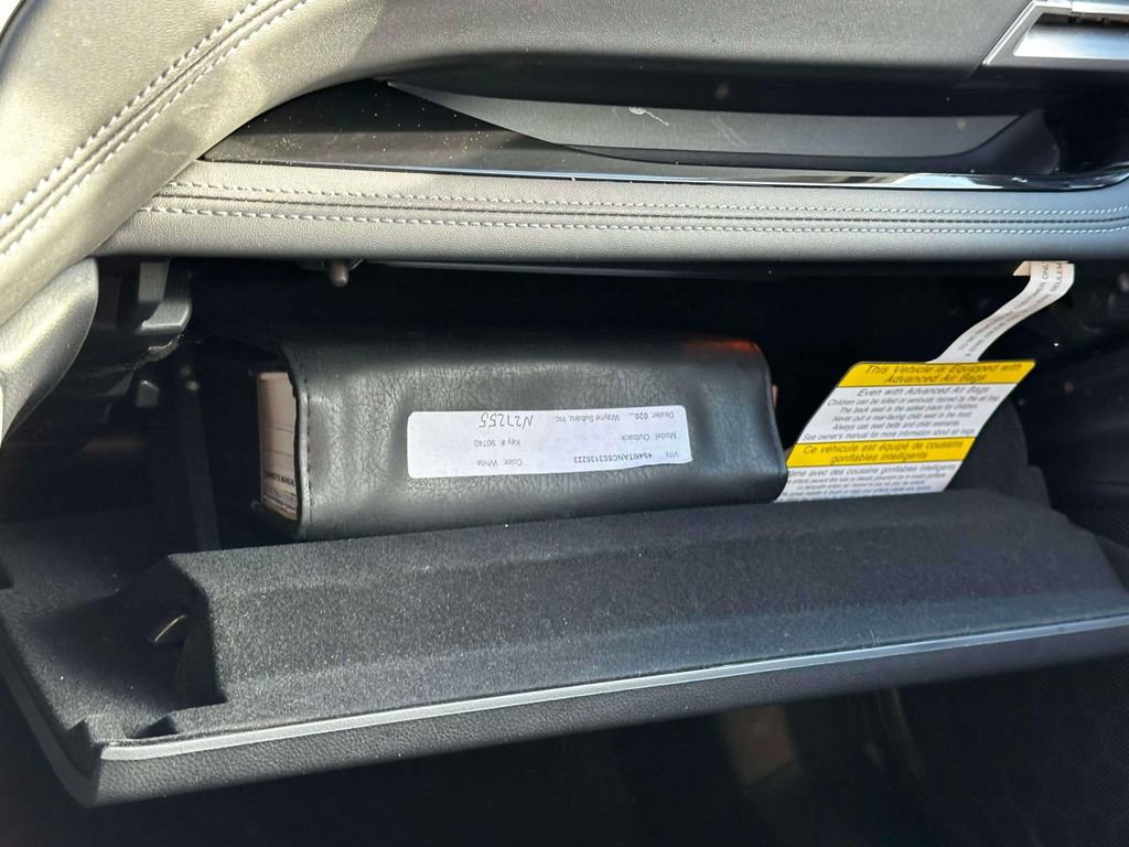 Certified 2025 Subaru Outback Limited image 30