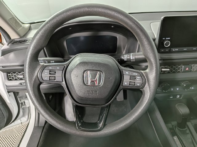 Used 2024 Honda Accord EX image 18