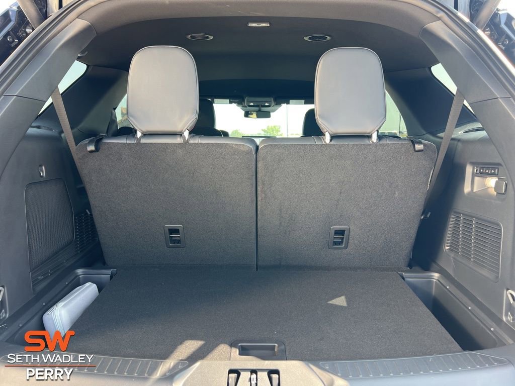 New 2025 Ford Explorer ST image 6