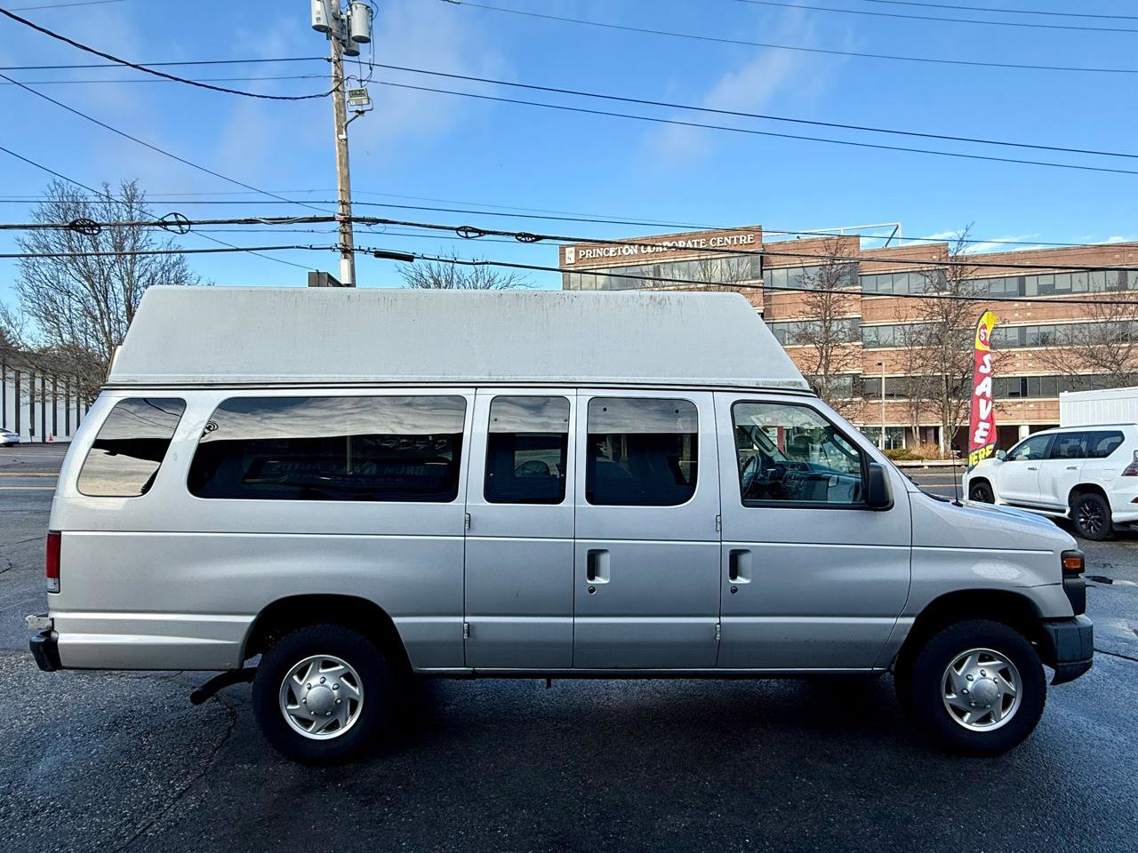 Used 2012 Ford E-350 and Econoline 350 Extended Super Duty w/ PWR Group image 6