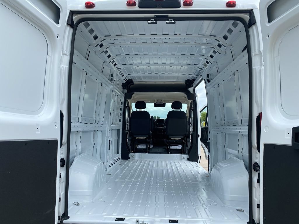 New 2025 RAM ProMaster 2500 w/ Power Group FWD image 25