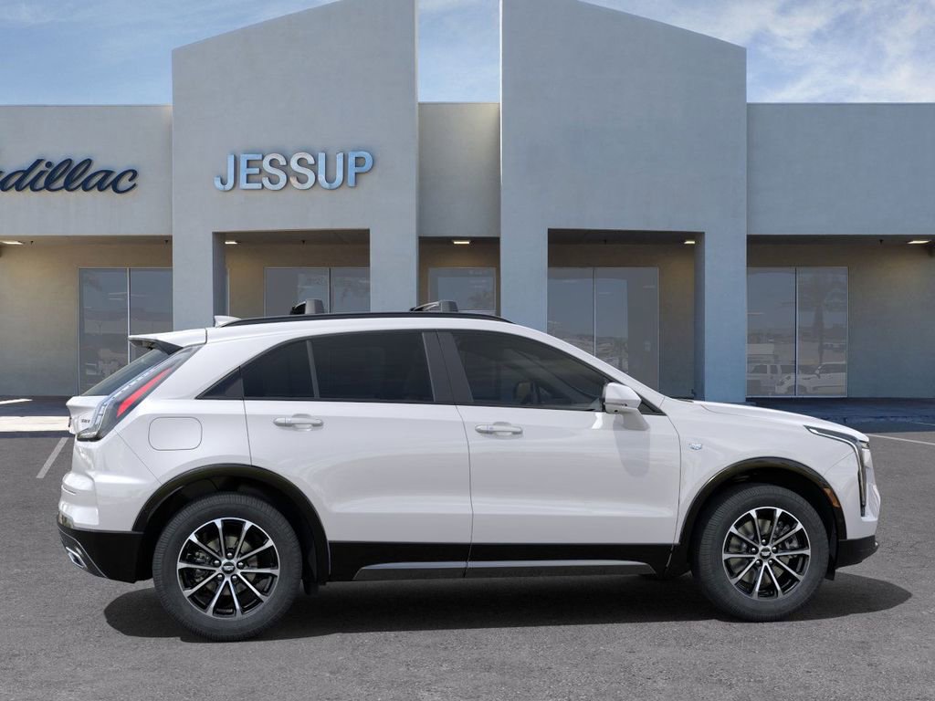Used 2024 Cadillac XT4 Sport image 5