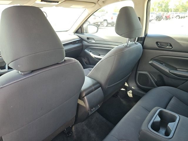 Used 2024 Nissan Altima 2.5 SV image 26
