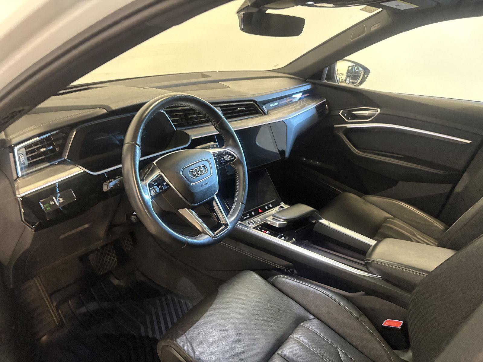 Used 2023 Audi e-tron Chronos w/ Chronos Package AWD/4WD image 27