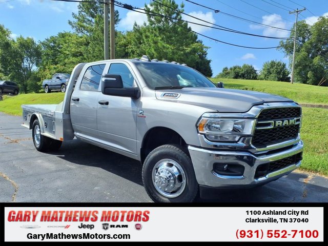 New 2024 RAM 3500 Tradesman w/ Chrome Appearance Group