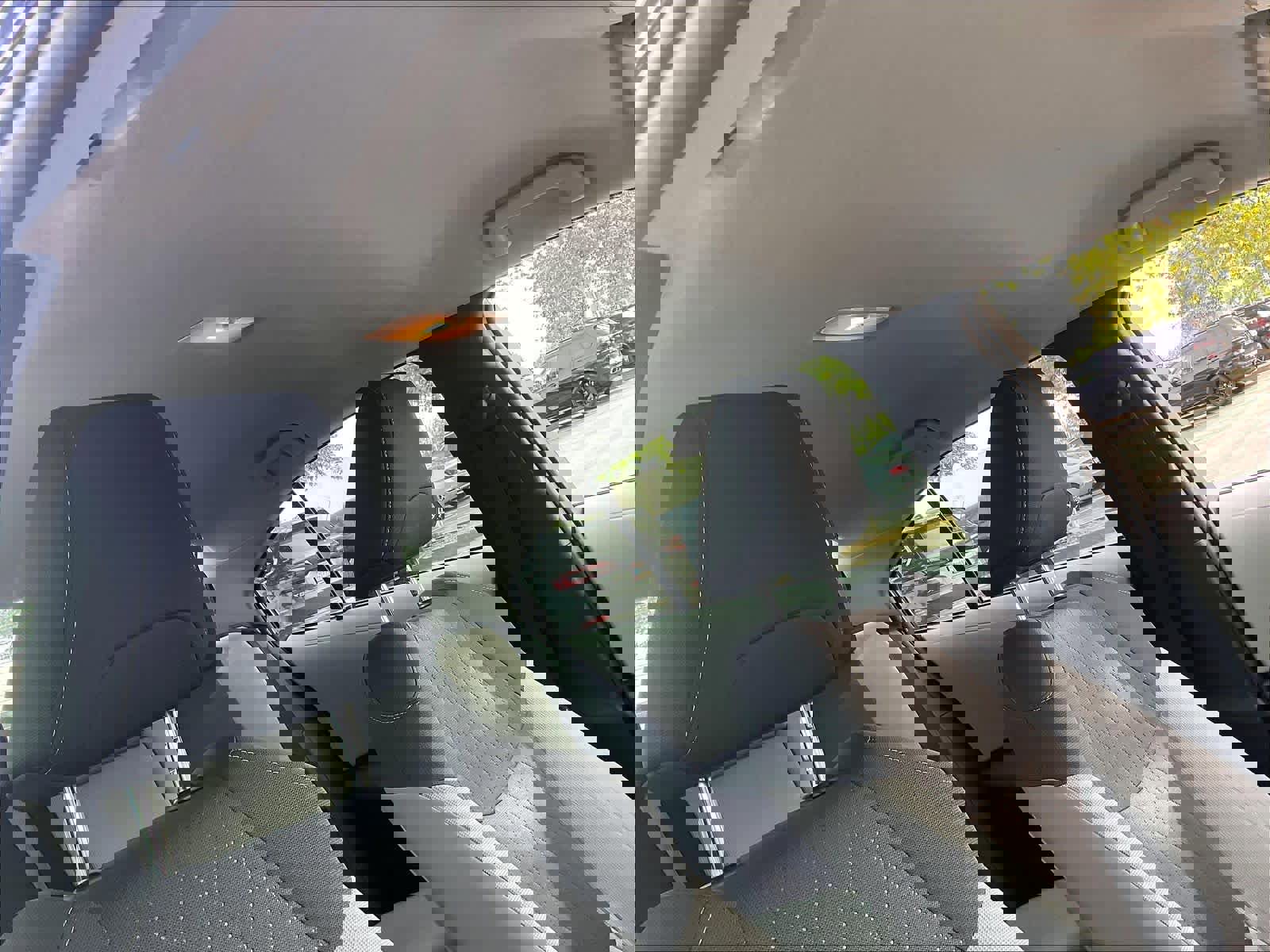 Used 2022 Toyota Corolla LE image 22