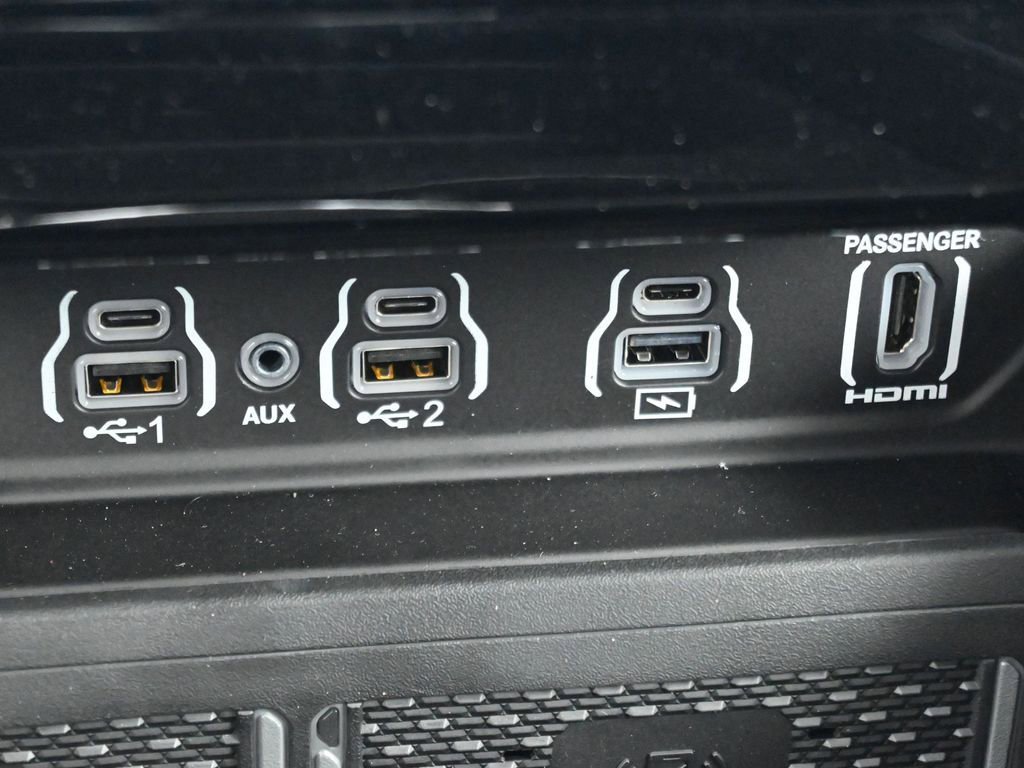 New 2026 RAM 1500 Laramie w/ Night Edition image 28