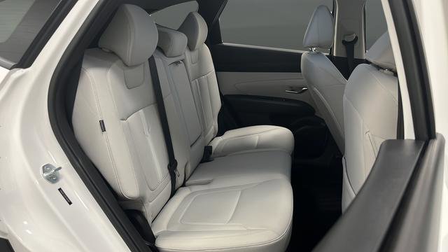 Used 2025 Hyundai Tucson SEL image 33
