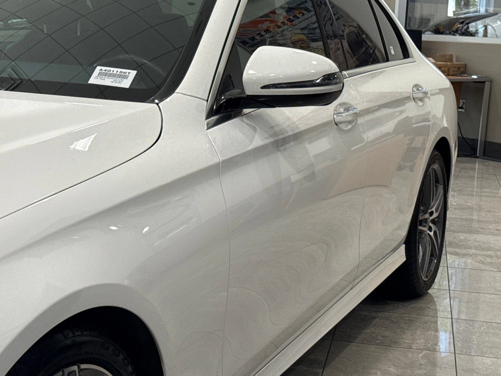 Used 2018 Mercedes-Benz E 300 image 4