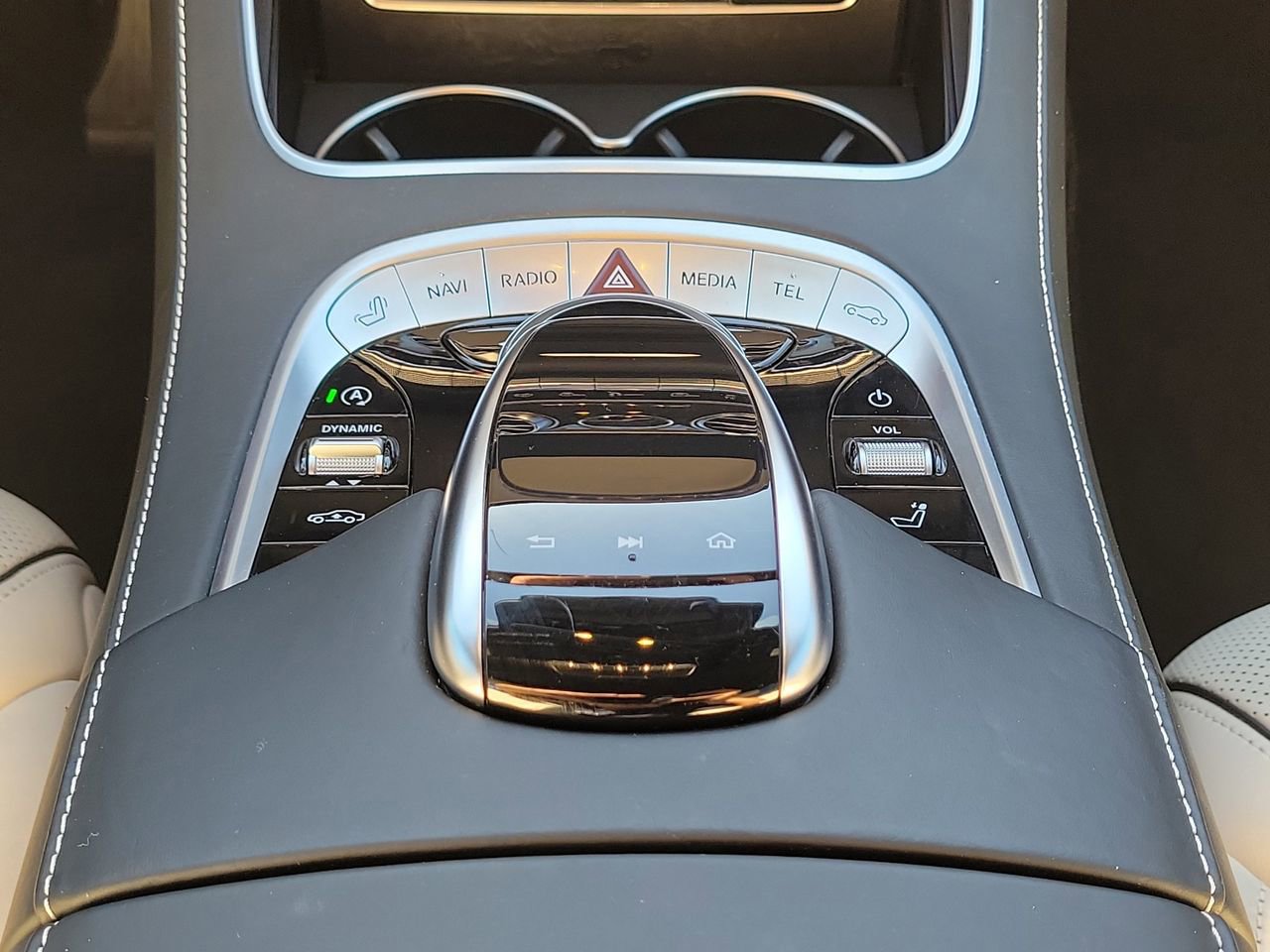 Used 2019 Mercedes-Benz S 560 Sedan image 21