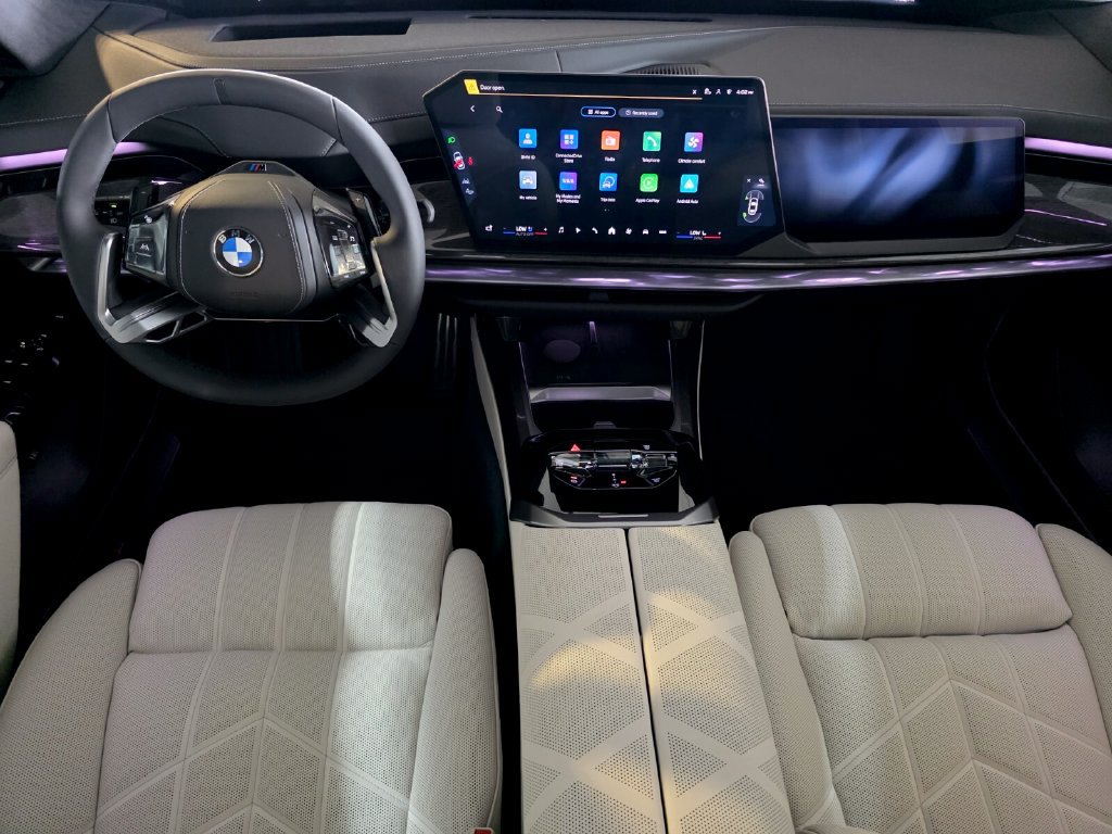 New 2027 BMW 740i w/ M Sport Package RWD image 11