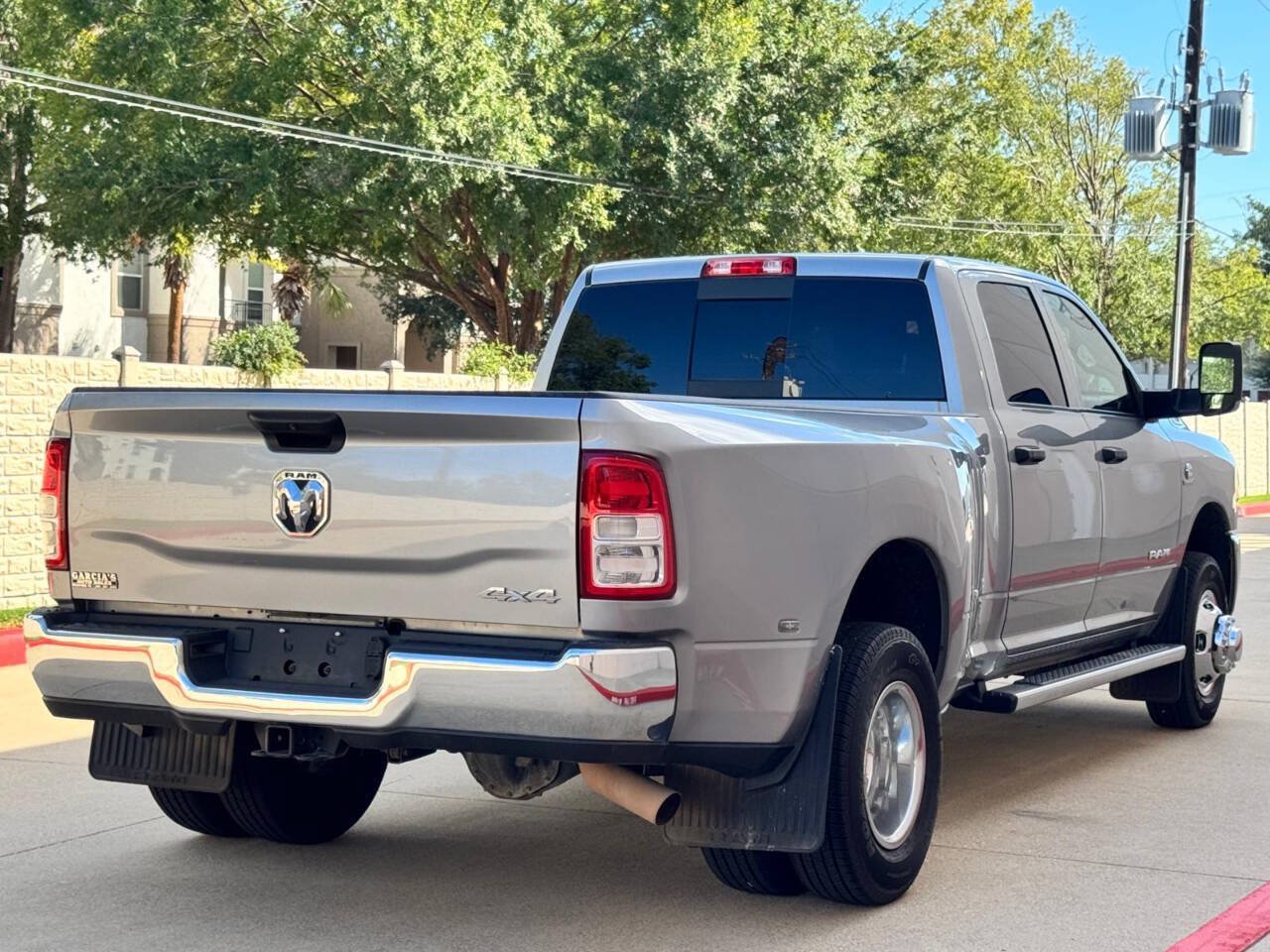 Used 2022 RAM 3500 Tradesman AWD/4WD image 11