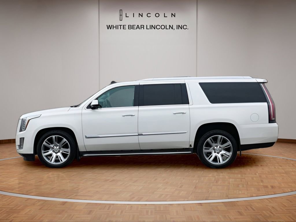 Used 2015 Cadillac Escalade ESV Luxury AWD/4WD image 8