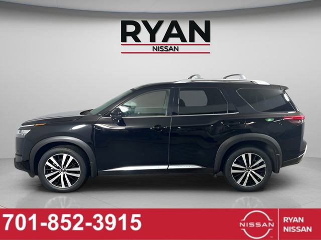 Certified 2024 Nissan Pathfinder Platinum w/ Cargo Package image 10