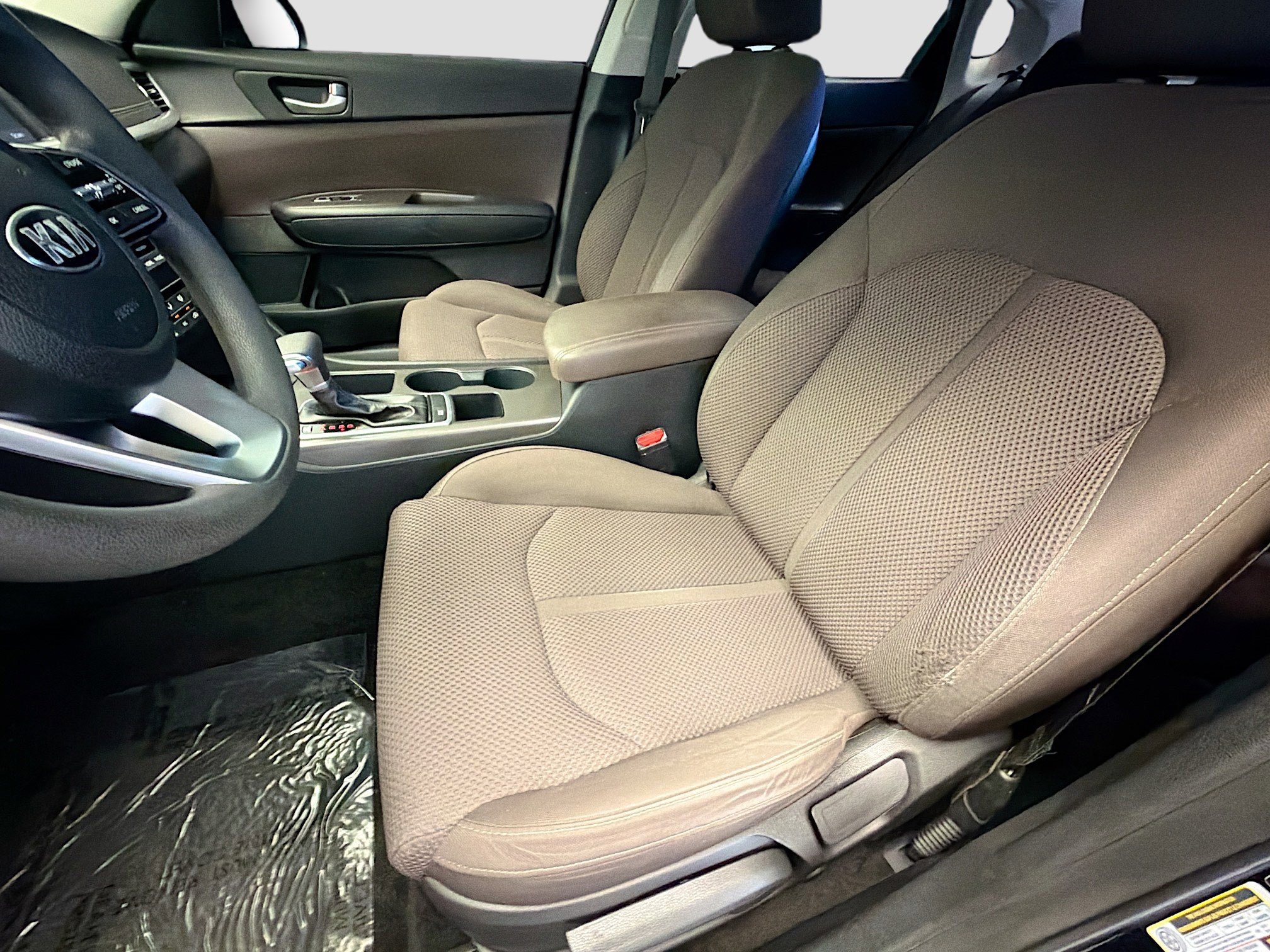 Used 2019 Kia Optima LX image 11