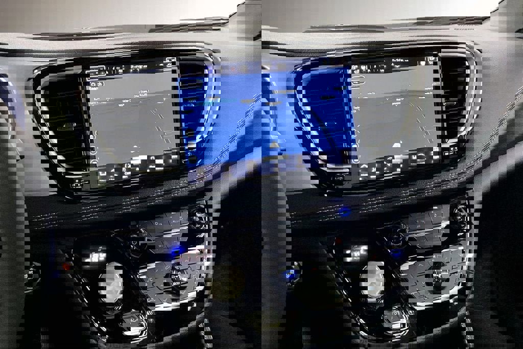 New 2026 Chrysler Pacifica Limited w/ S Appearance Package image 7