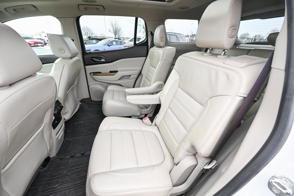 Used 2017 GMC Acadia Denali w/ Technology Package image 25