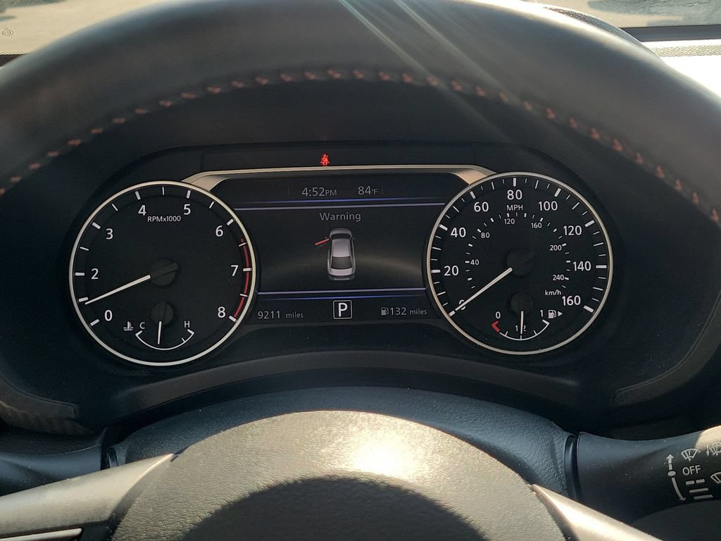 Used 2024 Nissan Sentra SR w/ SR Premium Package FWD image 28