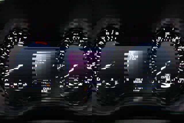 Used 2017 Lincoln MKC Reserve image 21