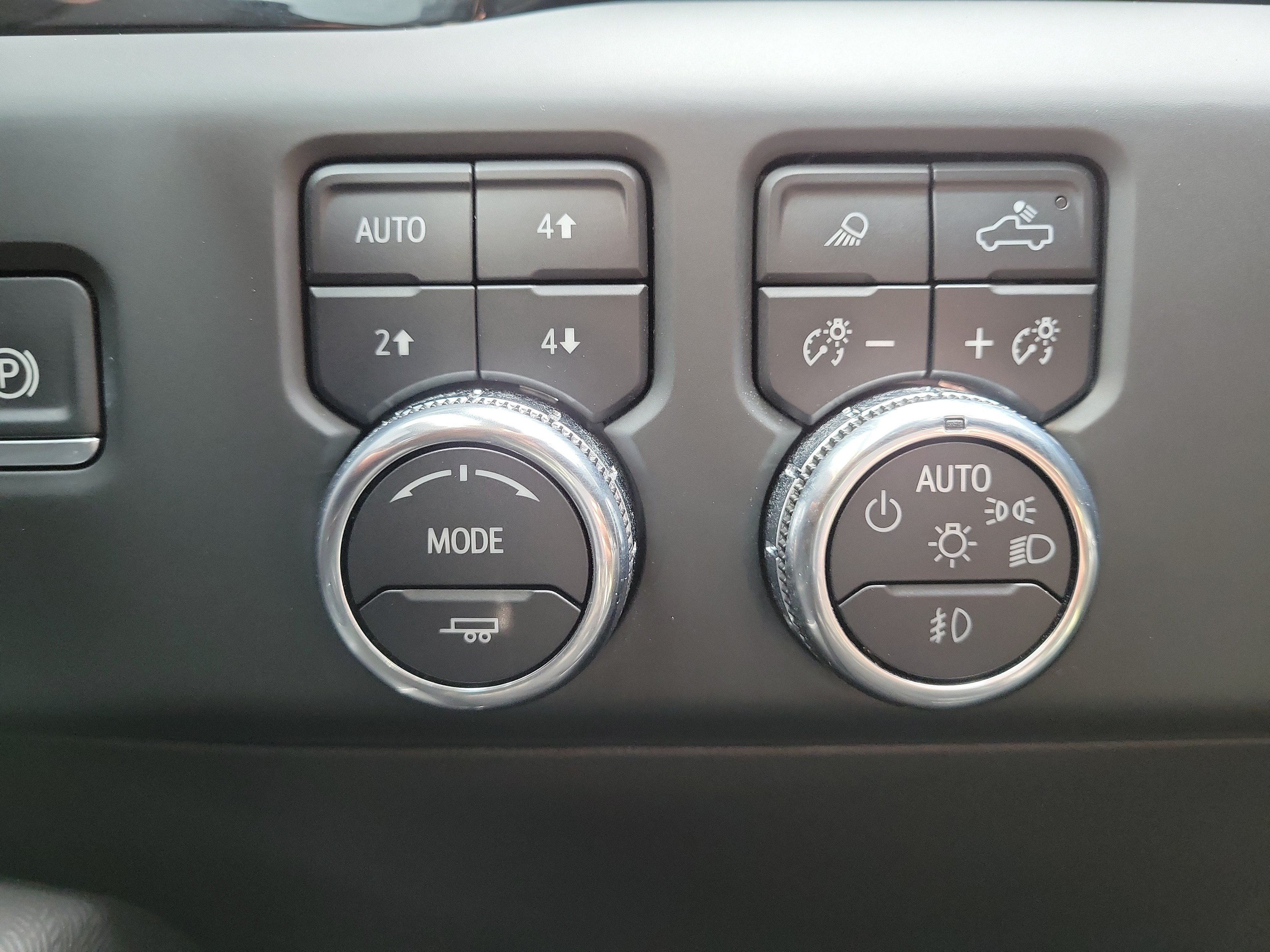 Used 2024 GMC Sierra 1500 AT4X AWD/4WD image 21