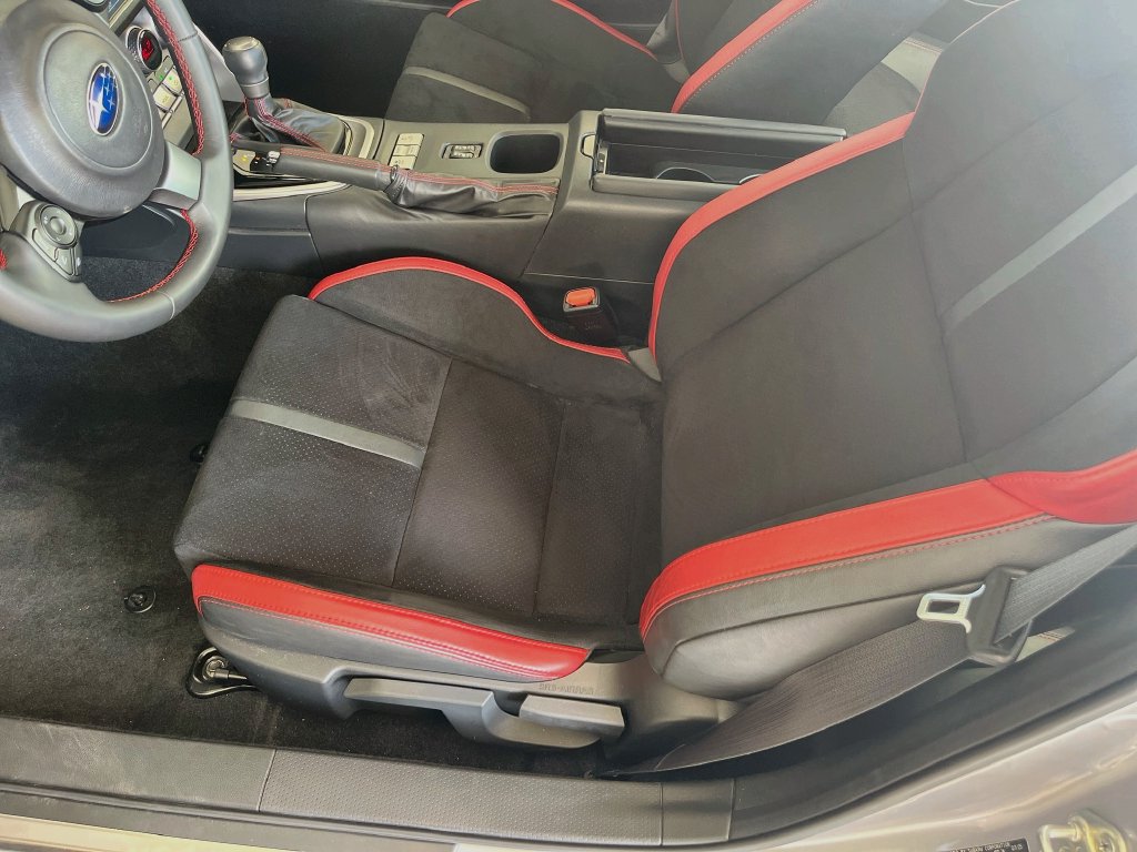 Used 2025 Subaru BRZ Limited RWD image 18
