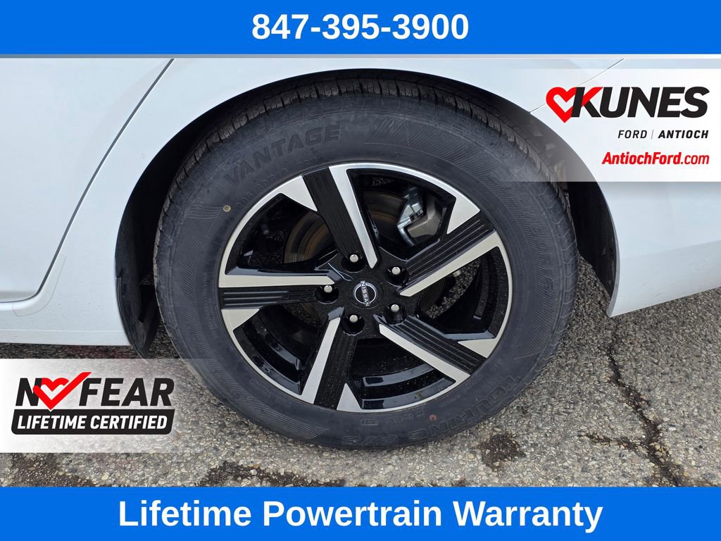 Used 2024 Nissan Sentra SV image 10