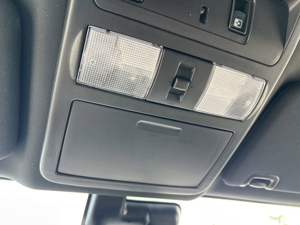 Certified 2024 Nissan Titan SV w/ SV Bronze Edition Package image 39