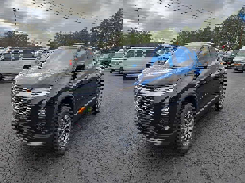 New 2026 Chevrolet Equinox LT w/ Convenience Package II image 3