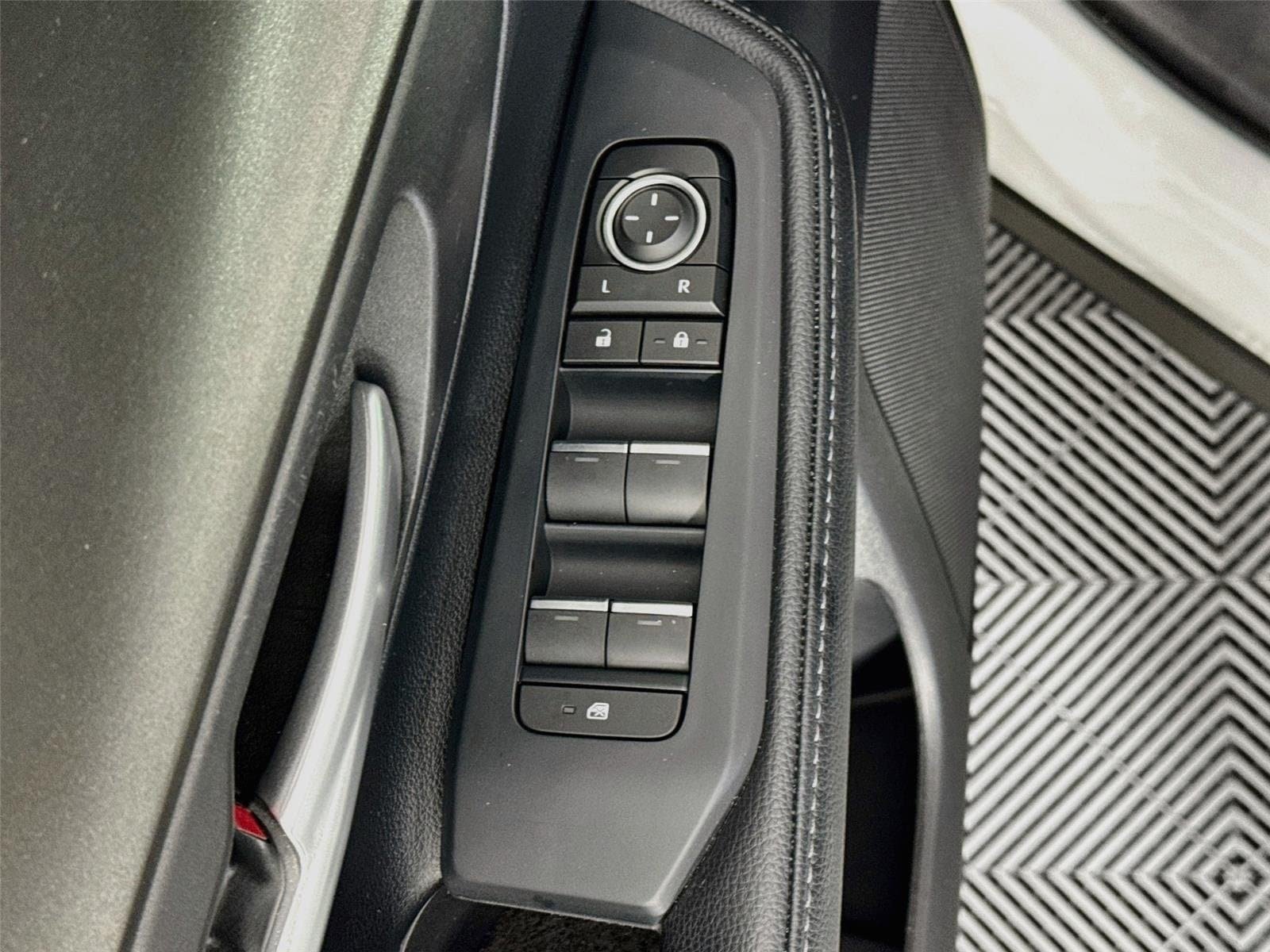 Used 2024 Toyota Grand Highlander AWD Hybrid image 19
