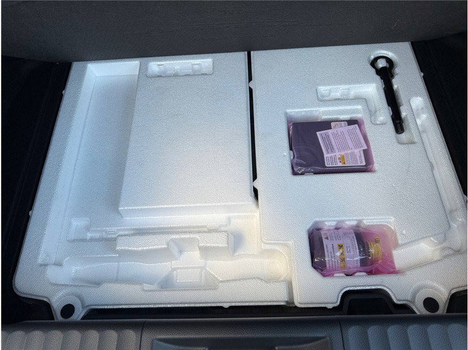 Used 2023 Toyota Prius LE image 43