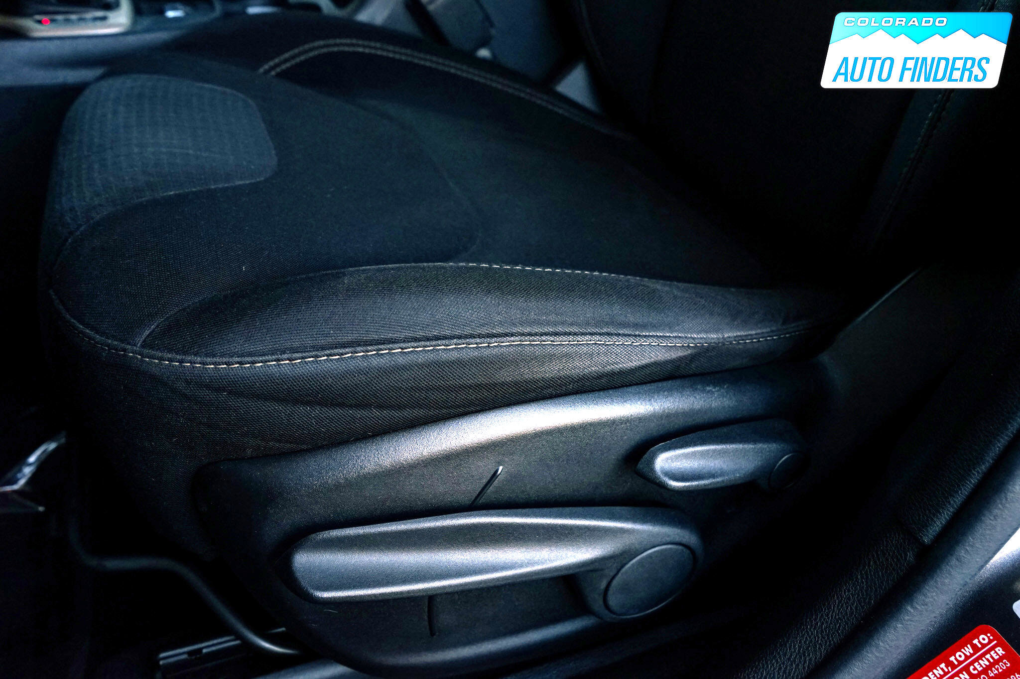 Used 2016 Jeep Cherokee Latitude w/ Cold Weather Group image 13