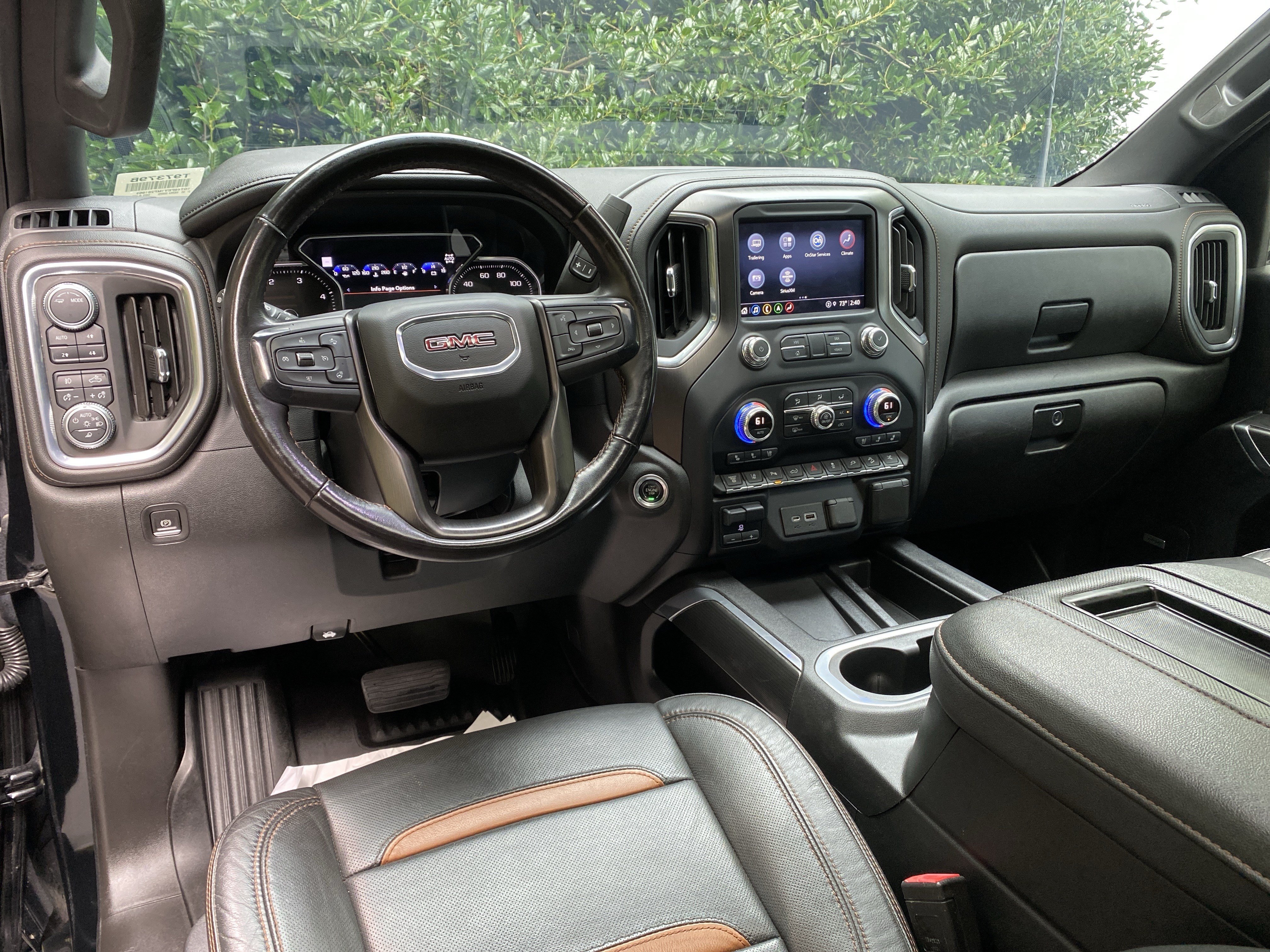 Used 2021 GMC Sierra 2500 AT4 w/ AT4 Premium Plus Package AWD/4WD image 36