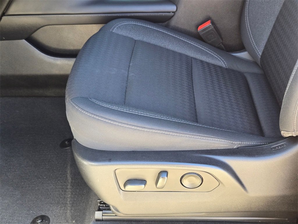 Used 2023 Chevrolet Suburban LS image 13