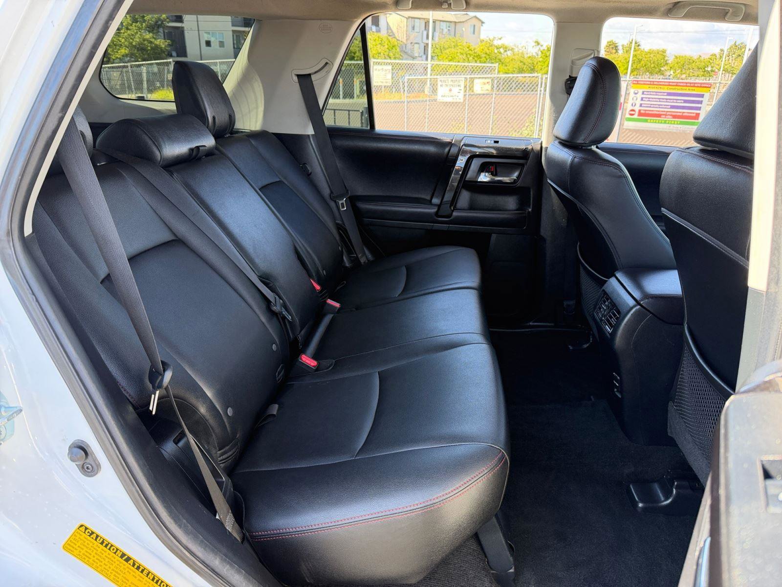 Used 2019 Toyota 4Runner TRD Off-Road Premium AWD/4WD image 19