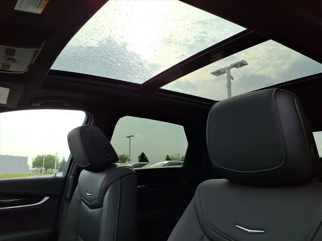 New 2025 Cadillac XT5 Premium Luxury image 14