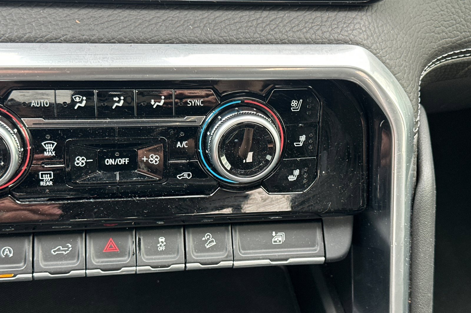 Used 2023 GMC Sierra 1500 Denali w/ Denali Reserve Package image 30