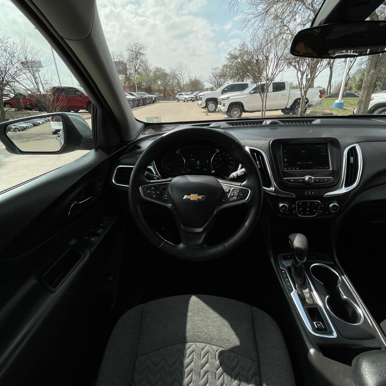 Used 2024 Chevrolet Equinox LT image 12