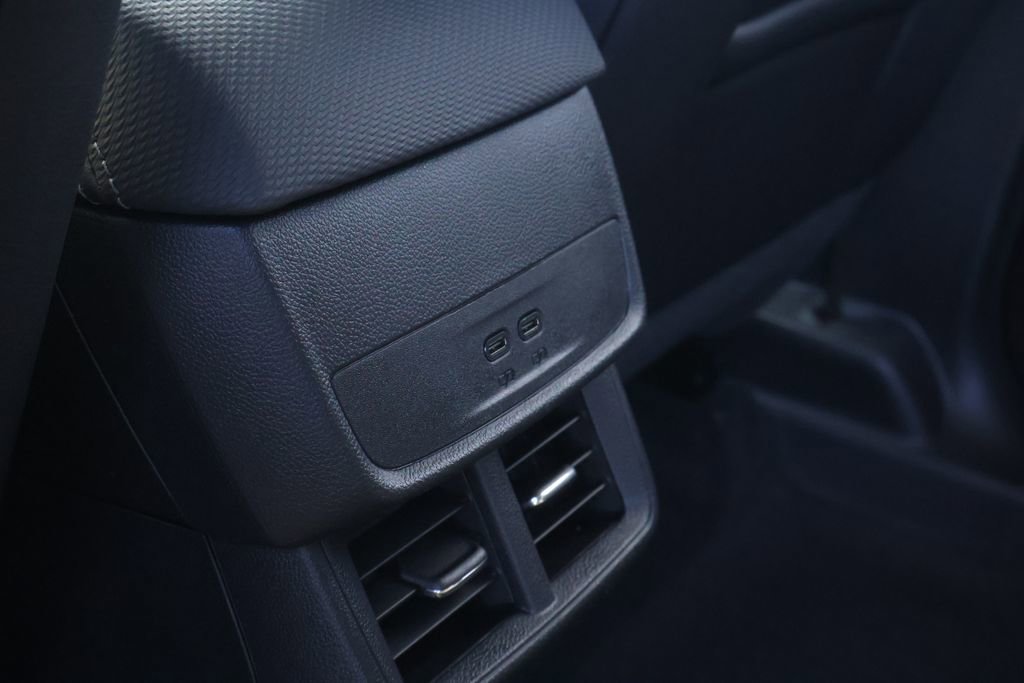 New 2026 Chevrolet Equinox LT w/ Convenience Package II image 37