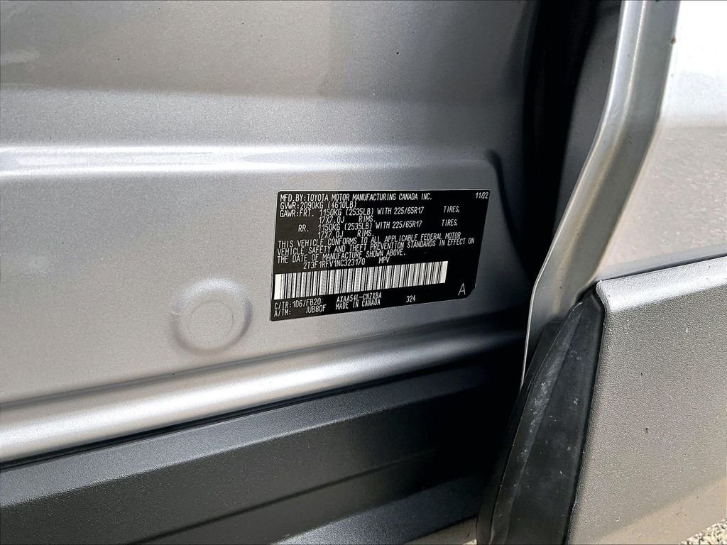Certified 2022 Toyota RAV4 LE AWD/4WD image 33
