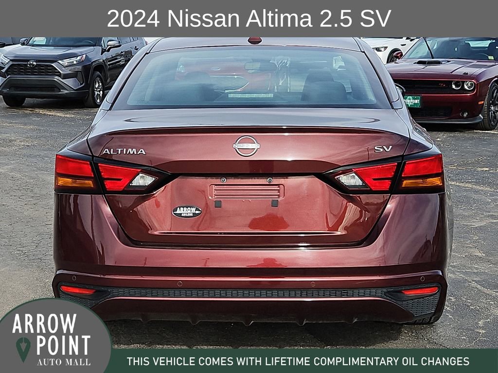 Used 2024 Nissan Altima 2.5 SV image 10