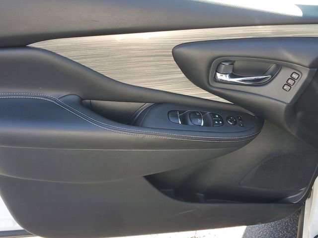 Used 2018 Nissan Murano Platinum AWD/4WD image 16