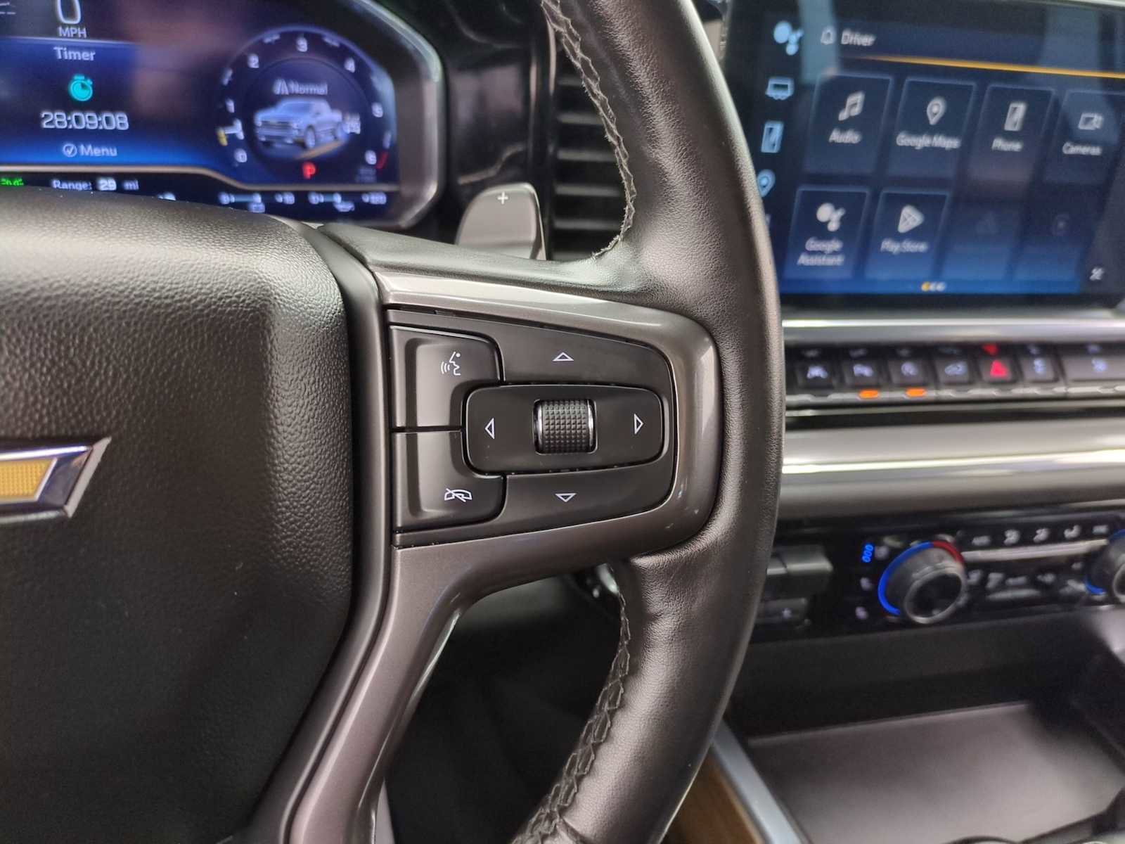 Used 2024 Chevrolet Silverado 1500 High Country w/ High Country Premium Package AWD/4WD image 24