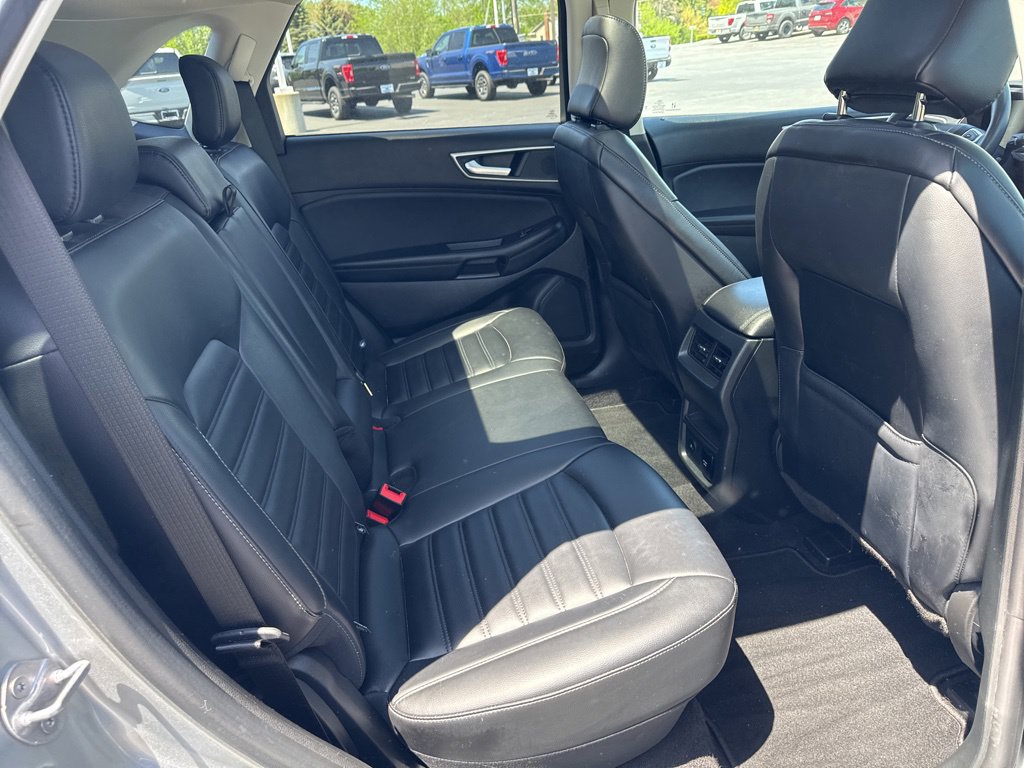 Used 2023 Ford Edge SEL w/ Convenience Package AWD/4WD image 13