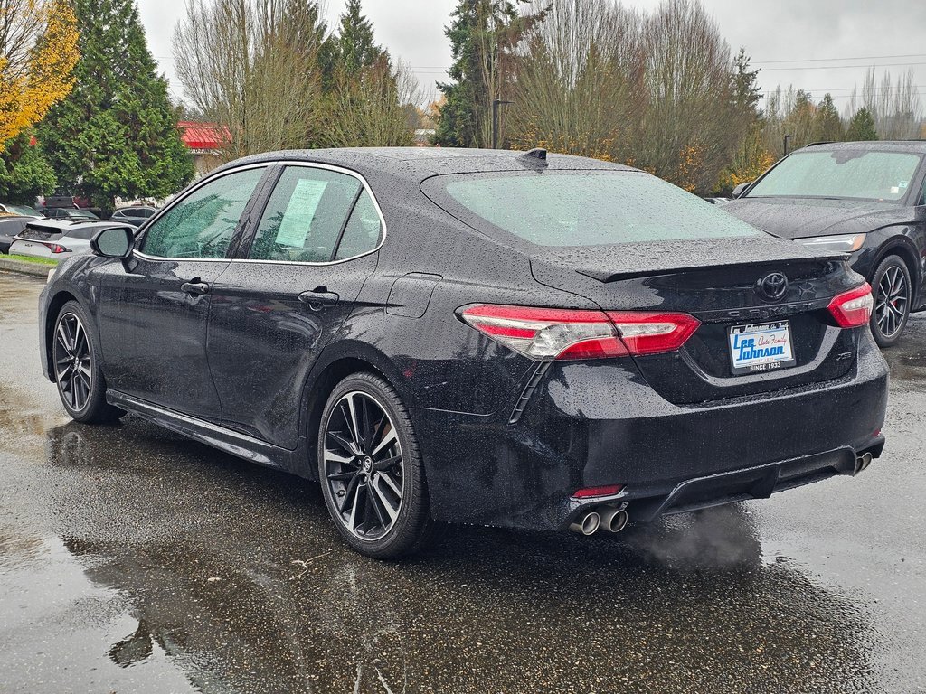 Used 2019 Toyota Camry XSE image 7