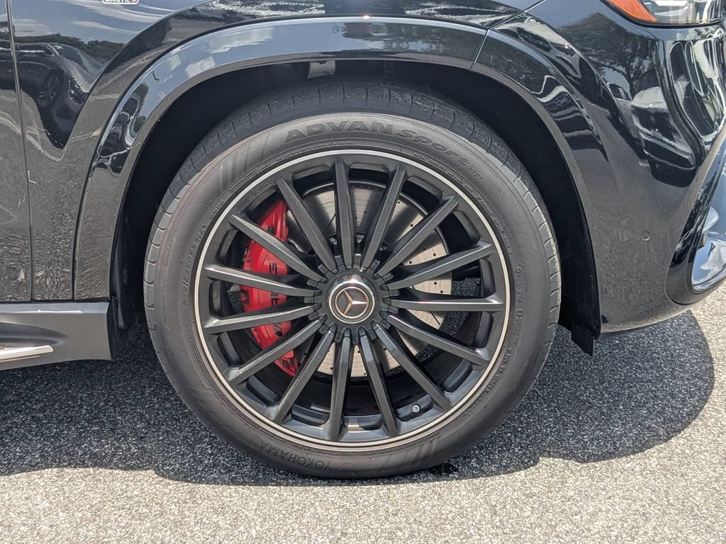 Certified 2024 Mercedes-Benz GLS 63 AMG 4MATIC image 27