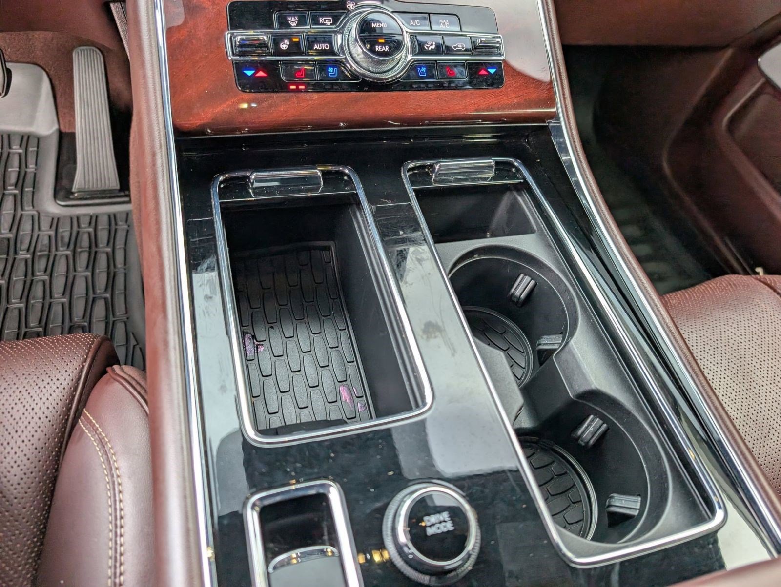 Used 2022 Lincoln Aviator Black Label w/ Dynamic Handling Package image 26